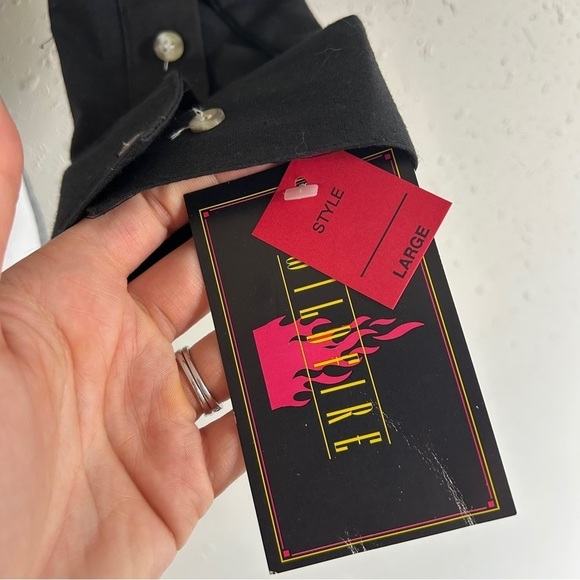 NWT Wildfire Colorblock Red Black White Button Down Western Rodeo Shirt Large - Picture 3 of 6